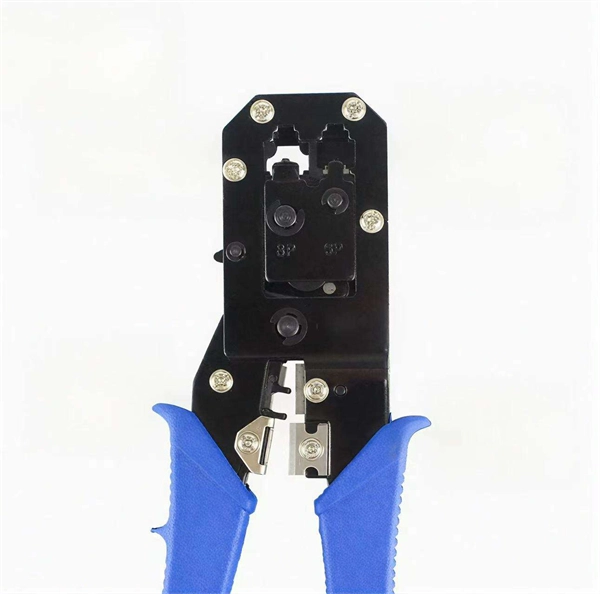 What are the product advantages of fiber optic communication 